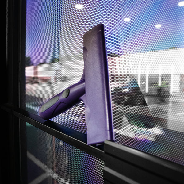 Free TINT WIZ Scraper Handle (Blades not included)
