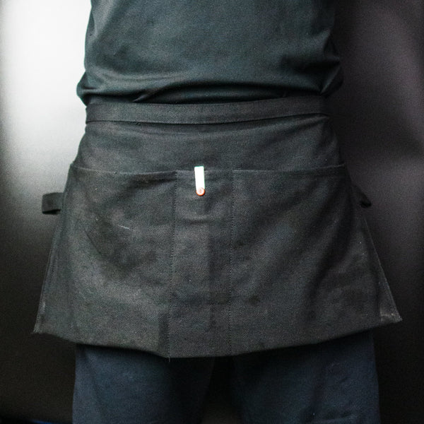 BLACK UTILITY 3-POCKET WAIST APRON
